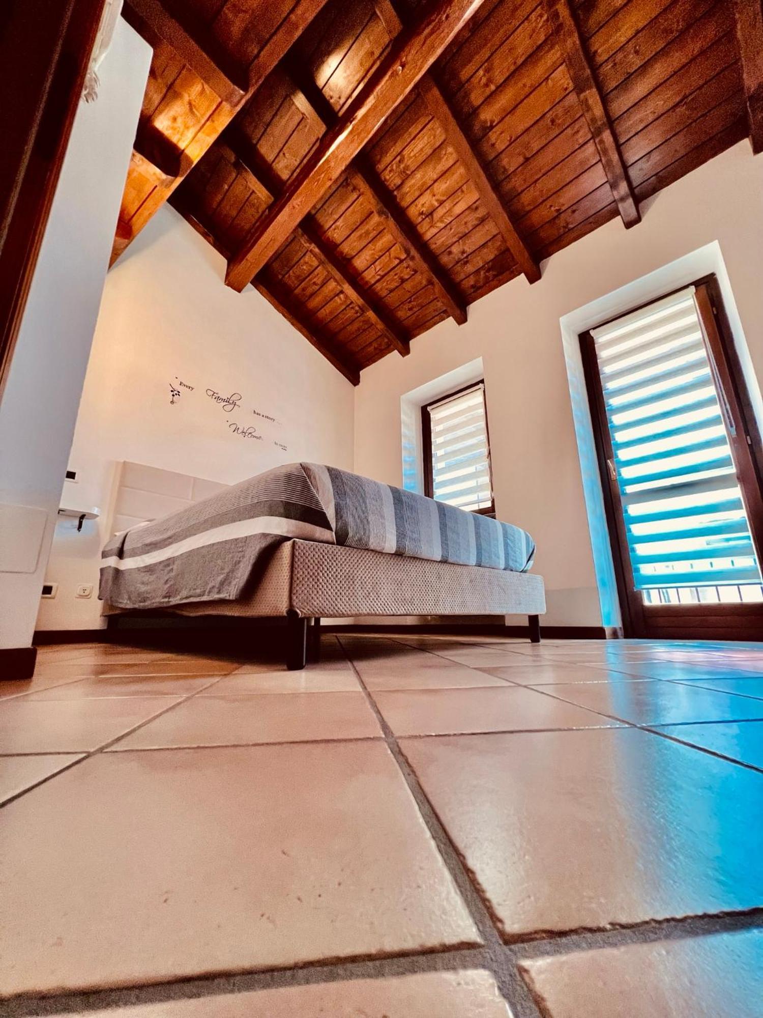 Vittoria Holiday House Stresa Exterior photo